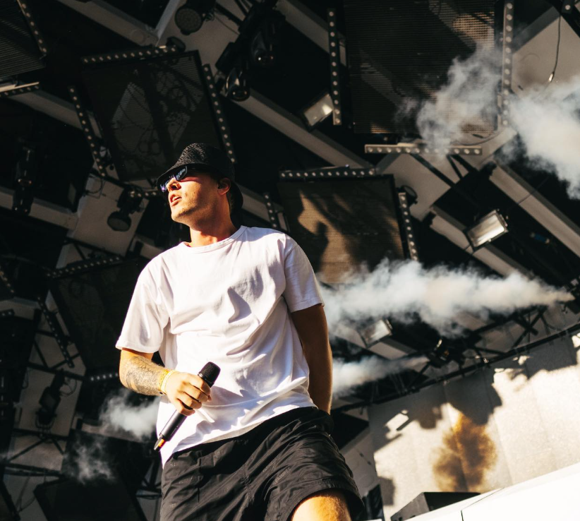 Calin vyhrál Slavíka, Viktor Sheen skončil druhý. Ani jeden ale na akci nedorazil